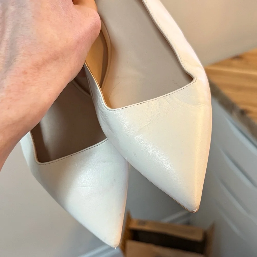 Everlane Women’s Pointed Slingback Leather Flats in Cream - Picture 6 of 6